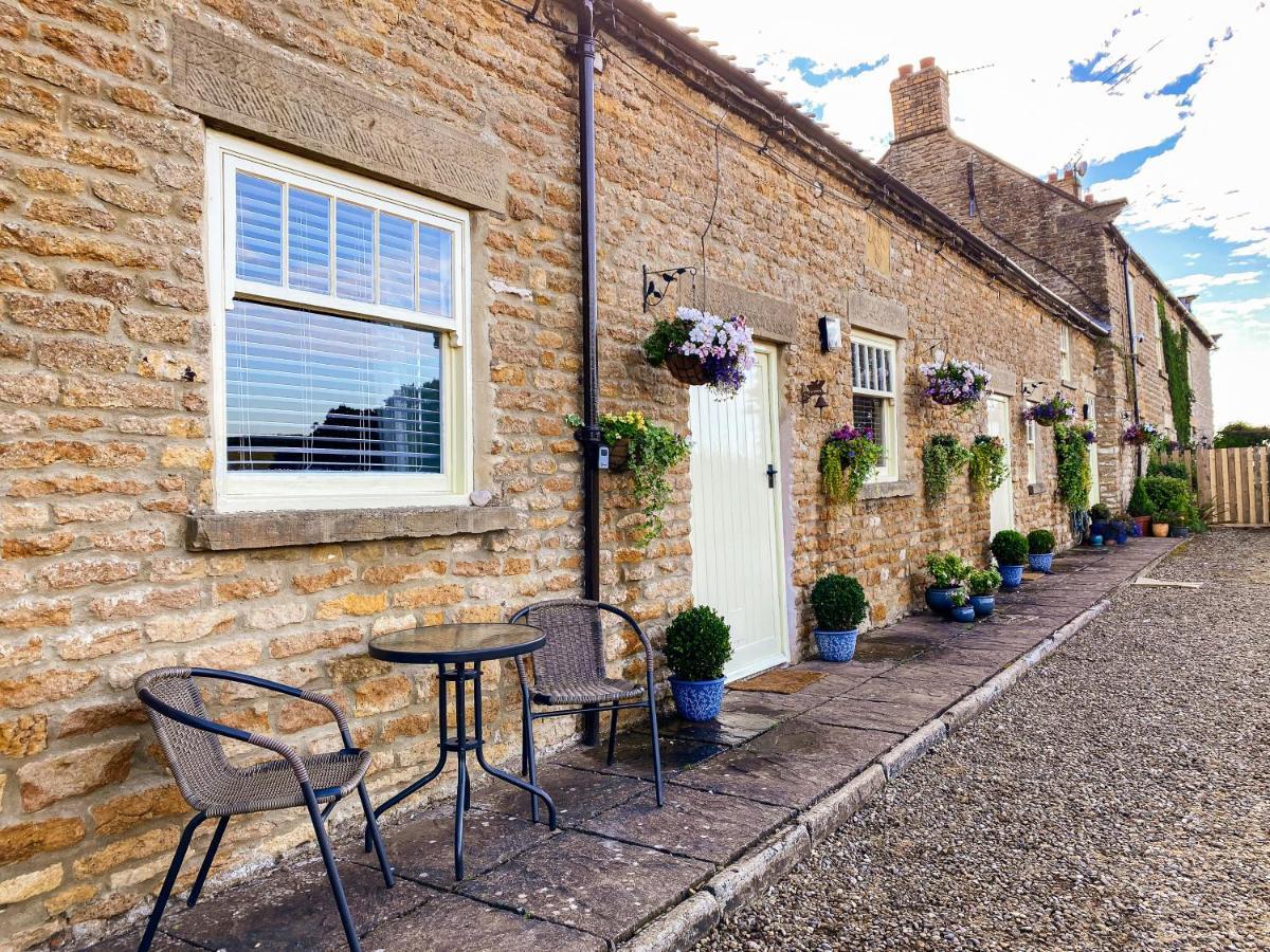 Old Orchard Cottage, Wykeham สการ์โบโรห์ ภายนอก รูปภาพ